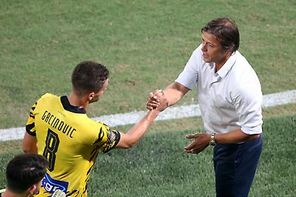 Περιμένει Γκατσίνοβιτς και τους άλλους διεθνείς ο Αλμέιδα