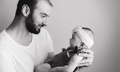 Σε πελάγη ευτυχίας η οικογένεια Κουφού: Πήραν σπίτι την κορούλα τους μετά από 6 μήνες νοσηλείας!