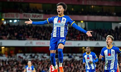 «Έδεσε» με πολυετές συμβόλαιο τον Μιτόμα η Μπράιτον!