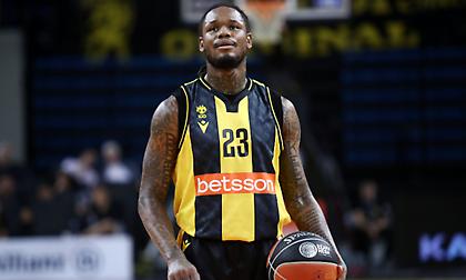 Οι καλύτερες στιγμές του... σεληνιασμένου Μπεν ΜάκΛεμορ κόντρα στον Απόλλωνα Πατρών!