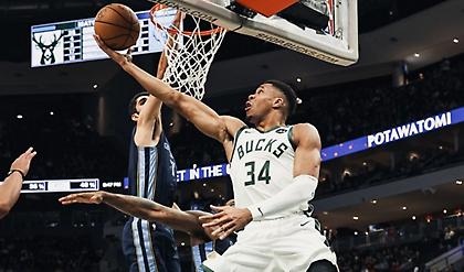 Γιάννης και Λίλαρντ ξεχώρισαν στη νίκη των Μπακς επί των Γκρίζλις