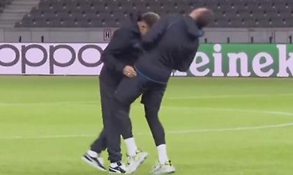 Έπος: Ντι Λορέντσο και Γκολίνι έκαναν αναπαράσταση της κουτουλιάς του Ζιντάν