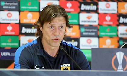 Αλμέιδα: «Να απολαύσουμε το παιχνίδι  - Η ΑΕΚ παίζει πολύ καλύτερα απ' ότι εγώ»