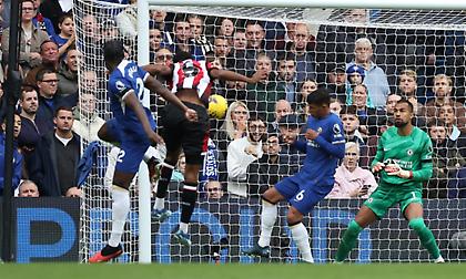 «Παρέλαση» της Μπρέντφορντ στο Λονδίνο, σόκαρε την Τσέλσι!