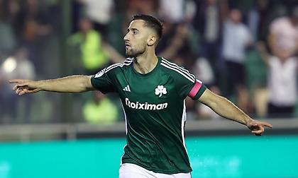 Γκολ ο Σπόραρ στα 45 δευτερόλεπτα μετά τη σέντρα για το 1-0 του Παναθηναϊκού!