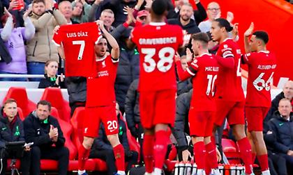 Καθάρισε τη Νότιγχαμ και το αφιέρωσε στον Ντίαζ η Λίβερπουλ - Νέα γκέλα για Μπράιτον