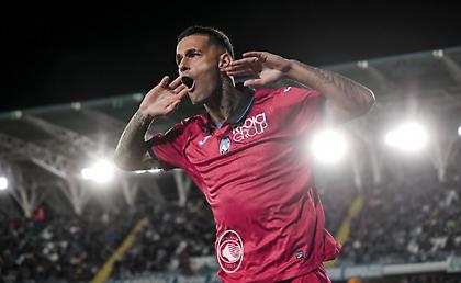 Απίθανο γκολ με αλήτικο τακουνάκι από τον Σκαμάκα για το προβάδισμα της Αταλάντα