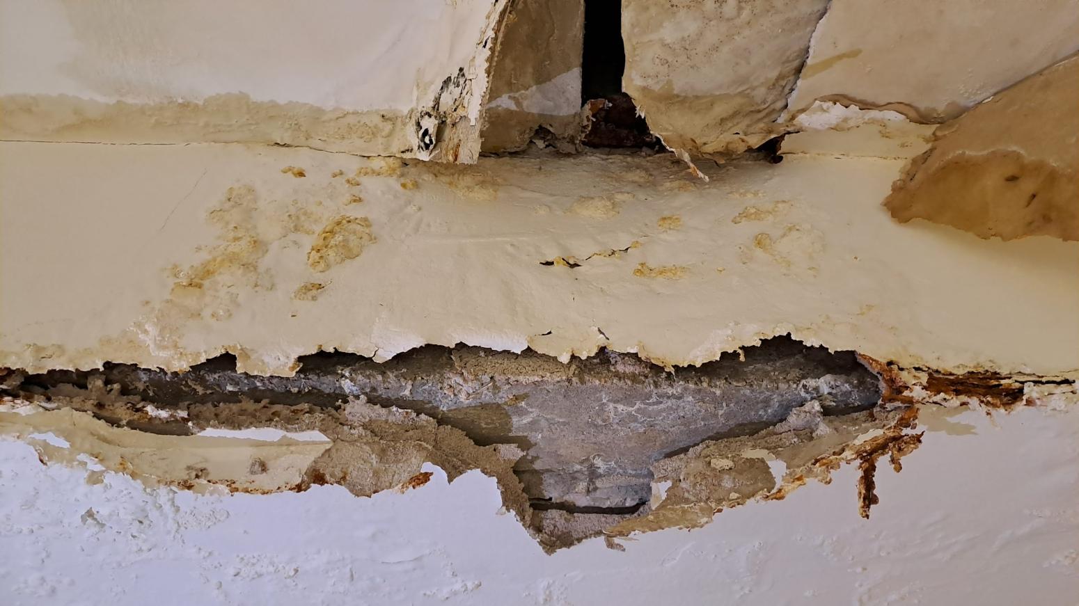 Εφετείο: Μεταλλικά ράφια καταπλάκωσαν δύο άτομα