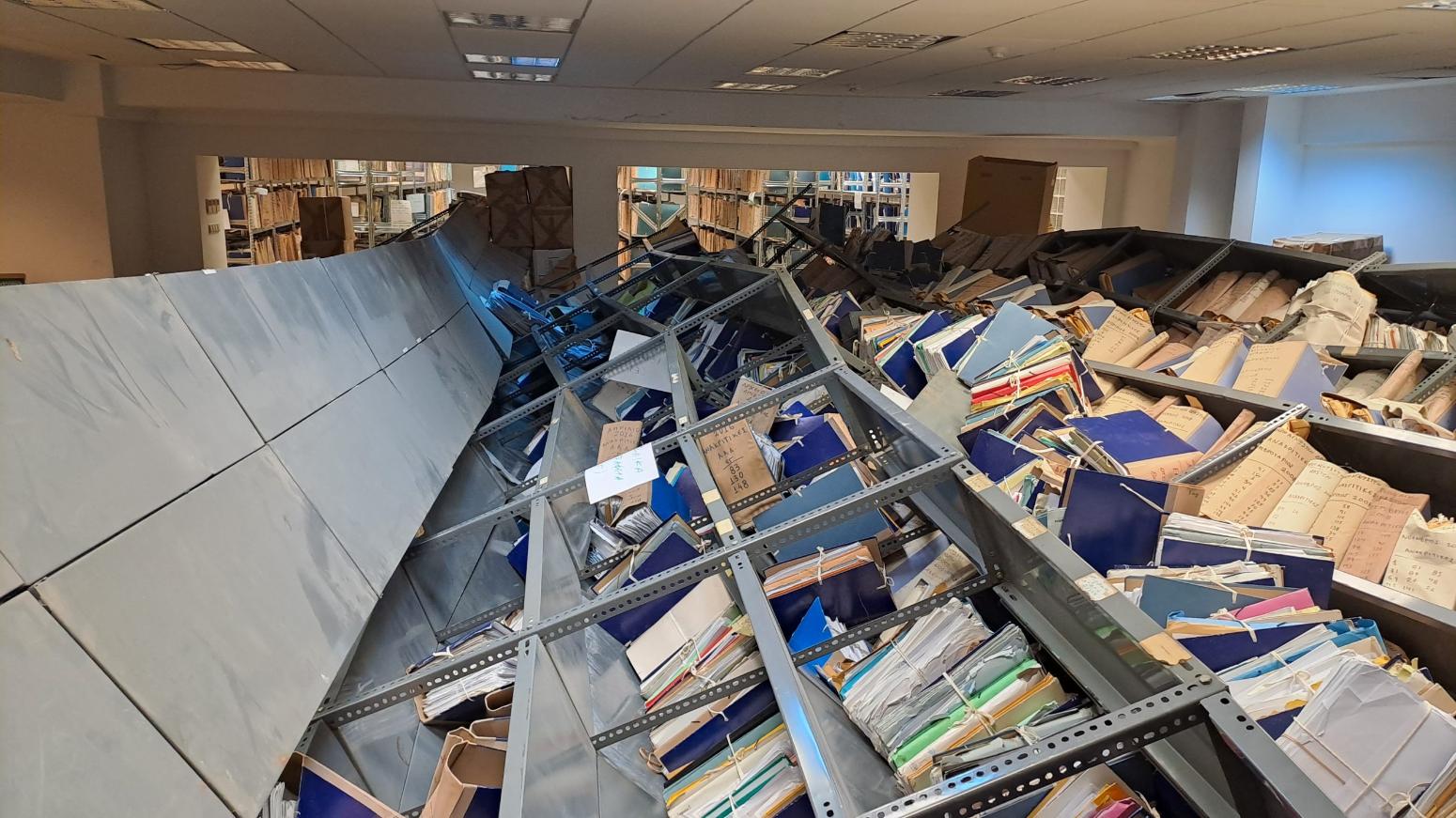 Εφετείο: Μεταλλικά ράφια καταπλάκωσαν δύο άτομα