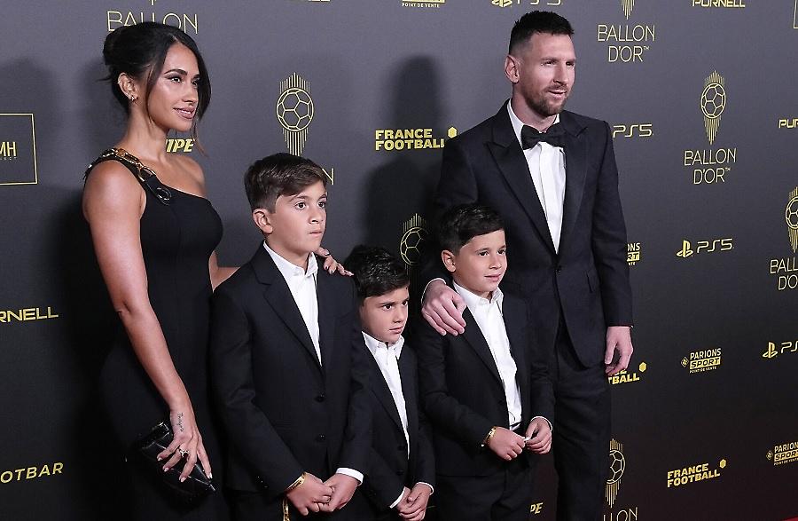 Αντονέλα σε Μέσι: «Συνέχισε να γράφεις ιστορία!»