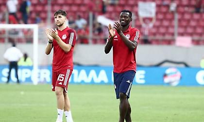 Νικολακόπουλος: «Ποια ματς χάνουν Ρέτσος και Μαντί λόγω καρτών»