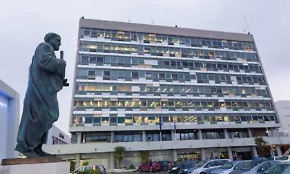 Θεσσαλονίκη: Βρέθηκαν 7 βόμβες μολότοφ μέσα στο ΑΠΘ