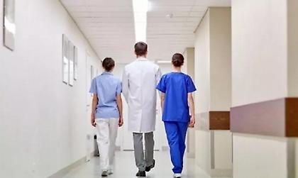 ΕΟΔΥ: 49 διασωληνωμένοι, 63 θάνατοι από COVID-19 την τελευταία εβδομάδα