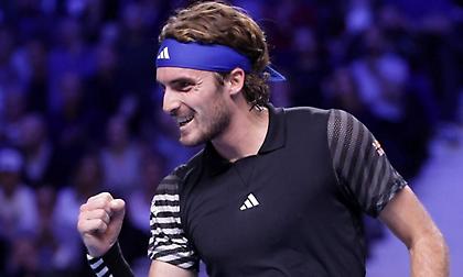 Πήρε το πρώτο σετ στο τάι-μπρέικ κόντρα στον Ζβέρεφ ο τραυματίας Τσιτσιπάς!