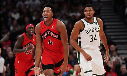 Προβληματισμένοι οι Μπακς για την εμφάνιση με Ράπτορς: «Κάποιες φορές να σε ντροπιάζουν είναι καλό»