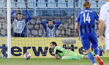 Απάντηση της Λαμίας: Δοκάρι με τον Τσιλούλη και επέμβαση του Μπρινιόλι σε σουτ του Καρλίτος!