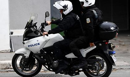 Τρόμος στο Ηράκλειο: Απειλούσε με όπλο την πρώην σύζυγό του και τον αφόπλισε ο γιος του