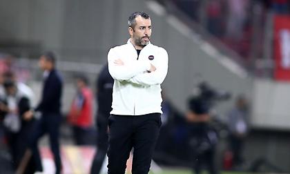 Ανέλαβε την ευθύνη για την ήττα ο Μαρτίνεθ - Δεν δέχθηκε ερωτήσεις