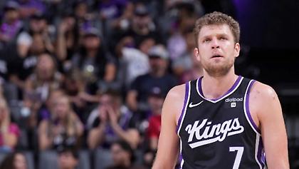 Οι Ρόκετς «πάτησαν» τους Κινγκς, άποντος ο Βεζένκοφ