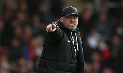 Ανατριχιαστικός Ρούνεϊ: «Έπινα αλκοόλ μέχρι να λιποθυμήσω για να ξεπεράσω τα προβλήματά μου»