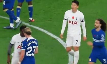 Απίστευτα νεύρα από τον Μπισουμά μετά την τεσσάρα από την Τσέλσι: Αρπάχτηκε με αντίπαλο & κλότσησε εξοπλισμό!