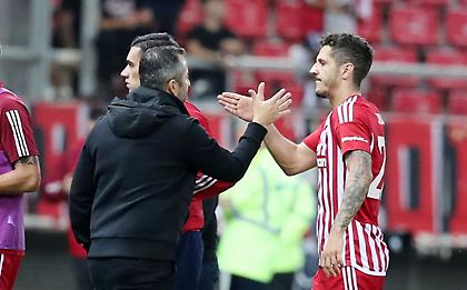 Η ενδεκάδα του Ολυμπιακού: Με τριάδα στα χαφ και Γιόβετιτς στην κορυφή