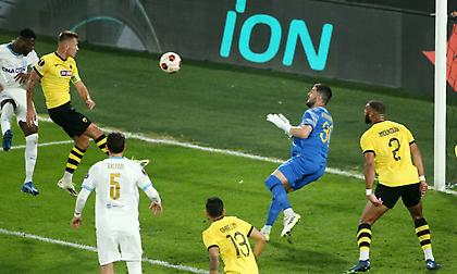 Άστοχη έξοδος από τον Αθανασιάδη και 1-0 η Μαρσέιγ