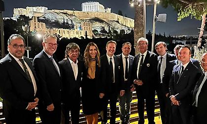 Δείπνο με θέα τον Παρθενώνα παρέθεσε στους ανθρώπους της Μαρσέιγ η ΑΕΚ