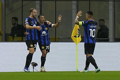 Παίρνουν Σάντσες στη θέση του Κόστα οι Γκάλαξι