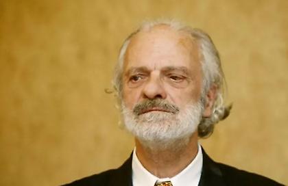 Πέθανε ο αγαπημένος ηθοποιός Σπύρος Φωκάς