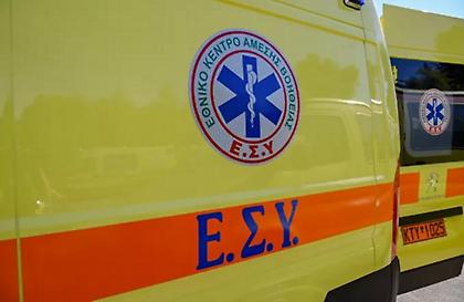 Σοβαρό τροχαίο στο Ηράκλειο: Επιχείρηση για τον απεγκλωβισμό 38χρονου