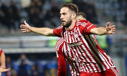 Νικολακόπουλος: «Με πρώτο παίκτη τον κόσμο και σωτήρα τον Φορτούνη πέρασε ο Ολυμπιακός από την Τρίπολη»