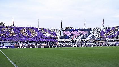 Το υπέροχο κορεό των οπαδών της Φιορεντίνα