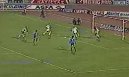 Όταν ο Αναστόπουλος σκόραρε μετά από απίθανο σλάλομ το πανέμορφο γκολ που έγινε σήμα της Αθλητικής Κυριακής!