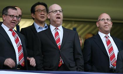 Δεν πήγαν στην κηδεία του Σερ Μπόμπι Τσάρλτον οι Γκλέιζερ