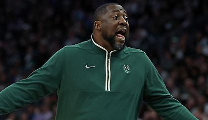 Γκρίφιν: «Μας πήρε από το χέρι ο Γιάννης»