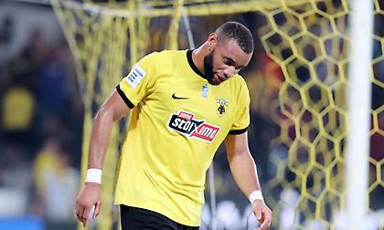 Εκτός εθνικής Καμερούν λόγω τραυματισμού ο Μουκουντί