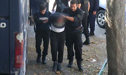 Απίστευτη γκάφα της Δικαιοσύνης: Δικάζουν την ίδια μέρα, στην ίδια αίθουσα, 16 αρχηγούς οργανωμένων οπαδών!