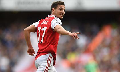 Συνδέει τον Ολυμπιακό με δεξιό μπακ της Άρσεναλ η «Mirror»