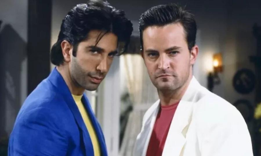 «Σε ευχαριστώ για τα 10 απίστευτα χρόνια γέλιου»: Το συγκινητικό αντίο του «Ρος» στον Μάθιου Πέρι