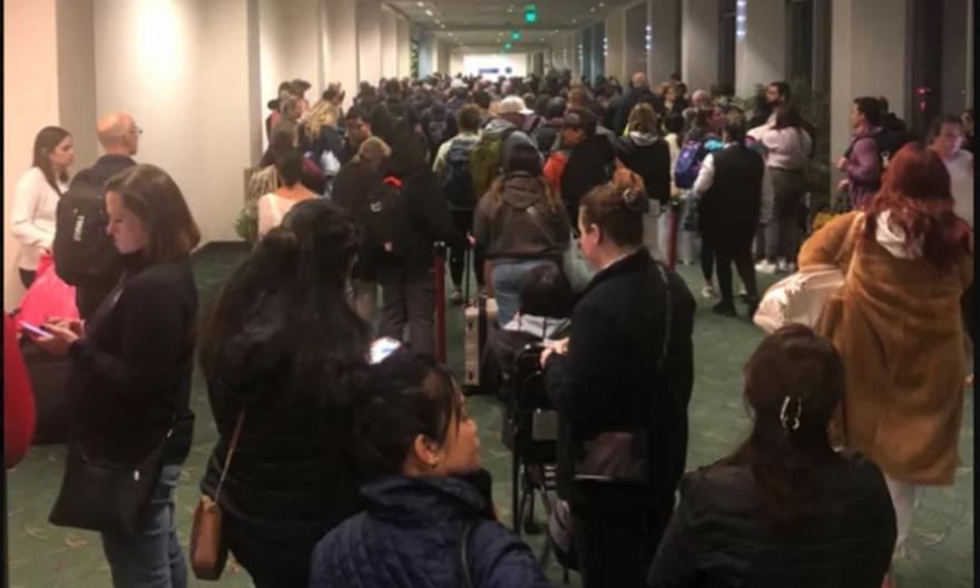 Πόρτλαντ: Πανικός στο αεροδρόμιο μετά από πυροβολισμούς