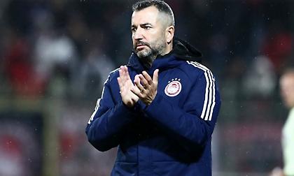 Νικολακόπουλος: «Οι μεταγραφές έρχονται, αλλά ο Ολυμπιακός έχει να κάνει άλλη δουλειά ως τότε»