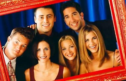 Lisa Kudrow για Matthew Perry: Σε ευχαριστώ που με έκανες να γελάσω τόσο πολύ…