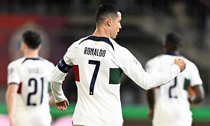 Δεν σταματάει να γράφει το κοντέρ του Κριστιάνο, «κάρφωσε» με απίθανη λόμπα το Λίχτενσταϊν!