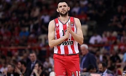 Παπανικολάου: «Ακολουθώ τη συμβουλή του Ντούντα - Πάρα πολύ δύσκολο το να μην έχεις κάνει μία προπόνηση όλοι μαζί»!