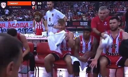 Αρχηγική παρέμβαση Παπανικολάου: «Μετά αυτά ρε κόουτς, πάμε να πάρουμε το ματς»