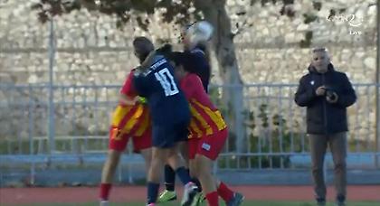 Σοκαριστική σύγκρουση τεσσάρων παικτριών στο Τρίκαλα-Καστοριά!