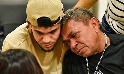 Μετακομίζει στο Λίβερπουλ η οικογένεια του Λουίς Ντίας