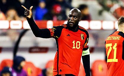 Απίθανος Λουκάκου, έκανε καρέ σε 20 λεπτά για το 4-0 του Βελγίου στο ημίχρονο!