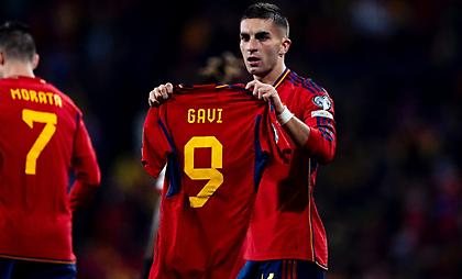 Κλείδωσε την πρωτιά με τριάρα η Ισπανία, αλλά… χάνει τον Γκάβι για το Euro!